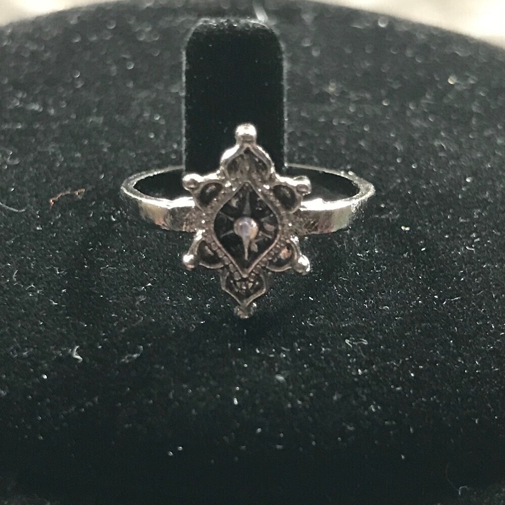 Black Tone Fashion Ring Size 6.5